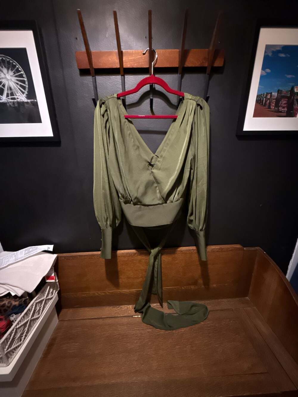 Banana Republic Green Satin Wrap Blouse with Balloon Sleeves Size 4 NWT